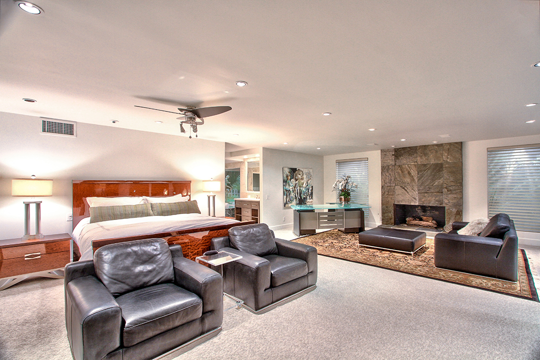 Bing Crosbys Former Palm Springs Home Lists For 4 5m 39 Master Bedroom
