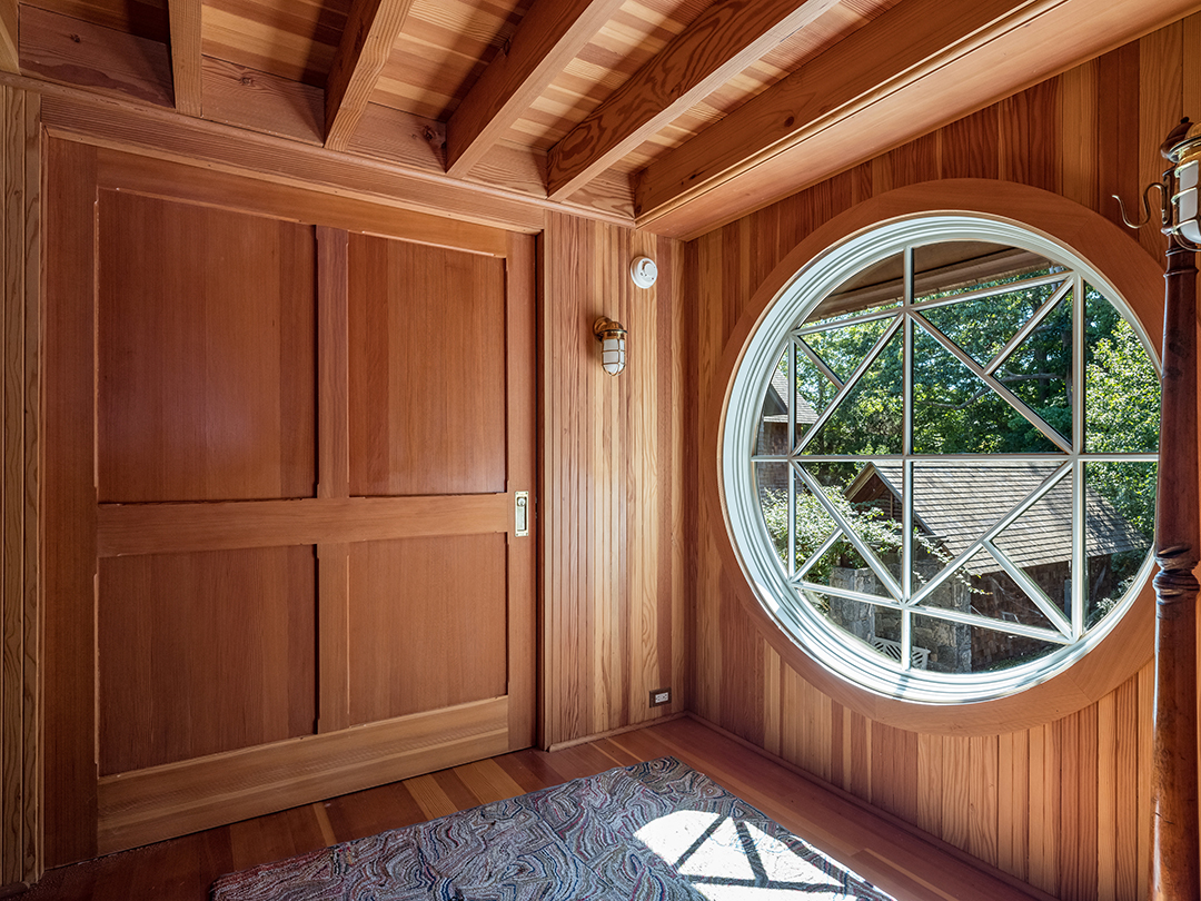 Expertly Crafted Madison Ct Compound With Water Views Seeks 6m Architecture