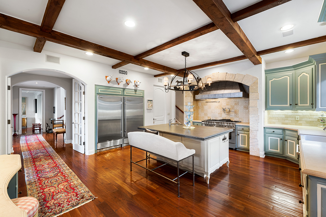 Judd Apatow Leslie Mann Maude Apatow Pacific Palisades Former Home 13