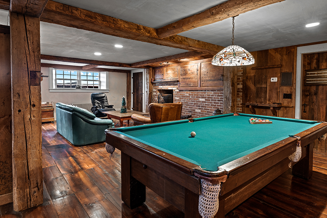 Ed Cady Roxbury Ct Restored Barn Home 29