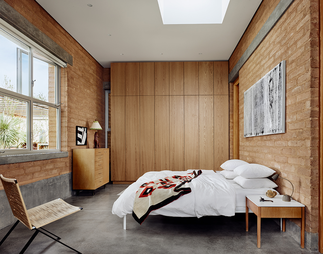 Modern Texas Oasis In An Artistic Desert Town Hits The Market Asking 3 5m Casey Dunn Bedroom B