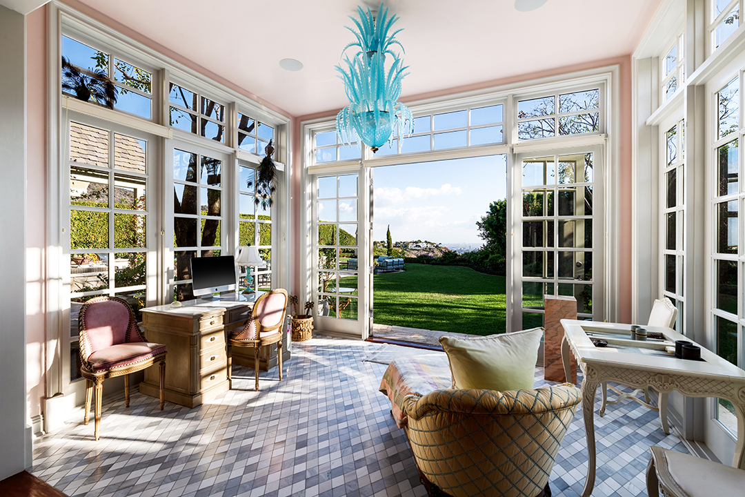 Judd Apatow Leslie Mann Maude Apatow Pacific Palisades Former Home 8