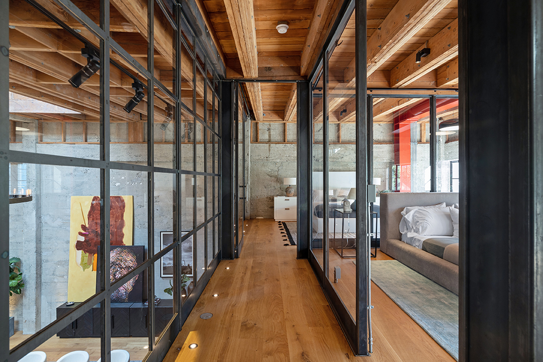 Warehouse Turned Industrial Chic Dream Home Asks 6 5m In San Francisco Hallway