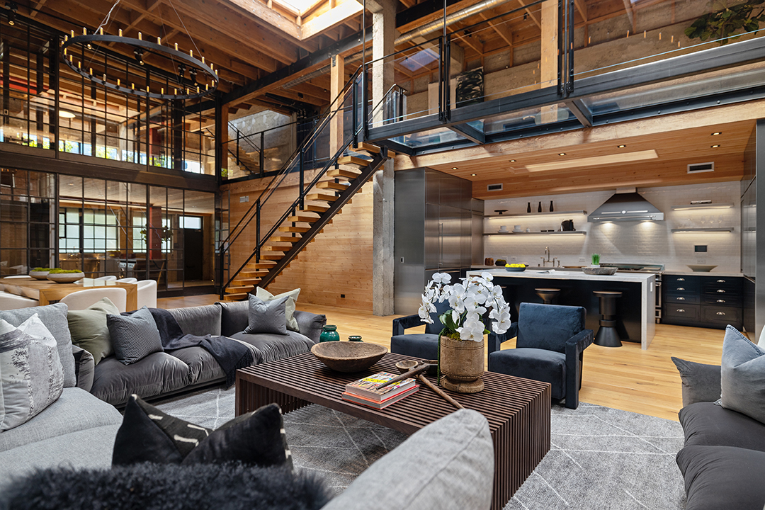 Warehouse Turned Industrial Chic Dream Home Asks 6 5m In San Francisco Great Room B