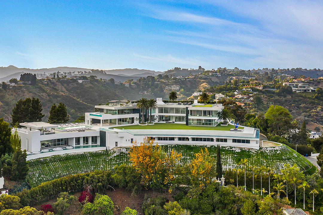 Bel Airs The One Officially Lists For 295m But Is Set To Go To No Reserve Auction In February Joe Bryant K