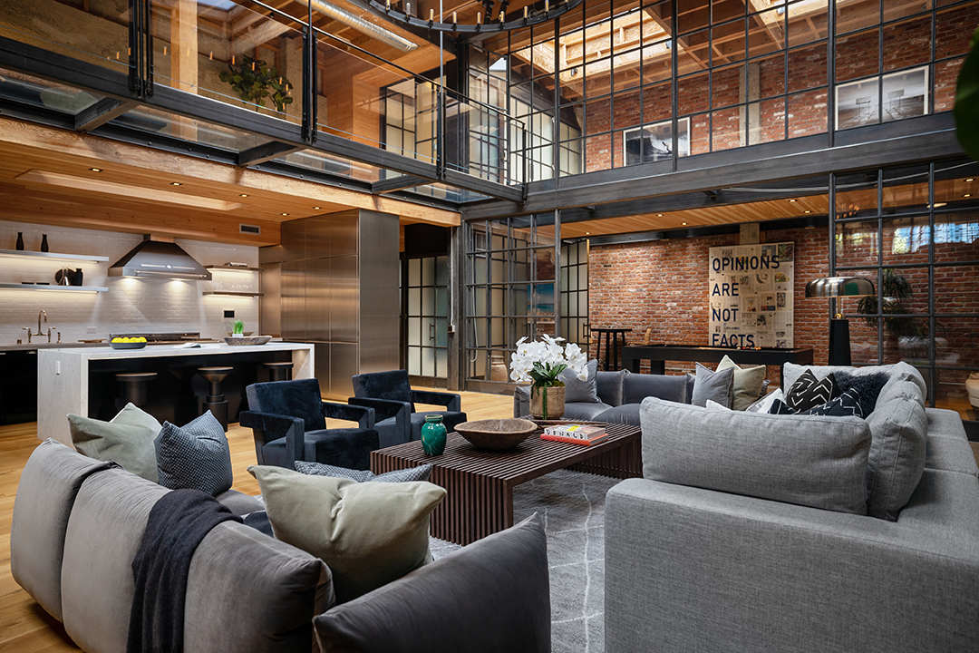Warehouse Turned Industrial Chic Dream Home Asks 6 5m In San Francisco Living Room B