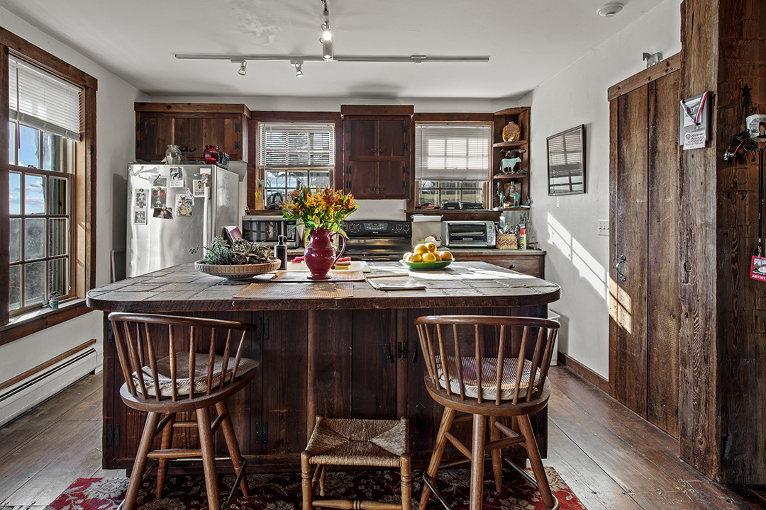 Ed Cady Roxbury Ct Restored Barn Home 6