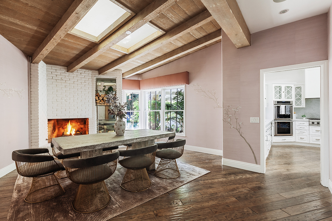 Kyle Richards And Mauricio Umansky Finally Part Ways With Revamped Bel Air Home Dining