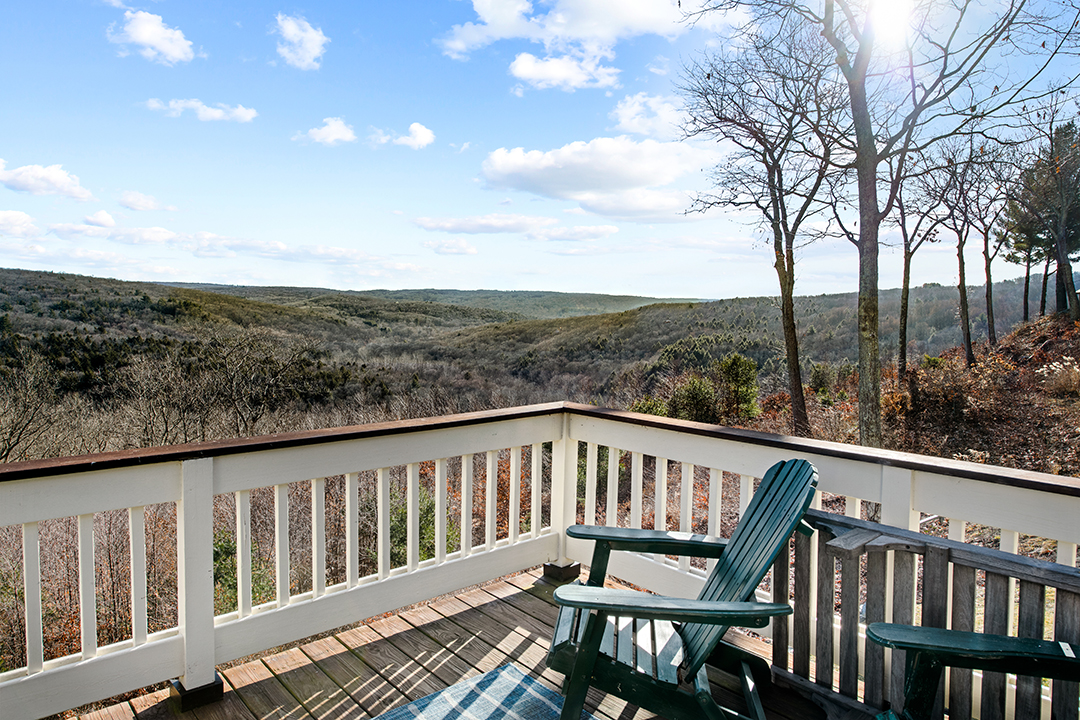 Ed Cady Roxbury Ct Restored Barn Home 8