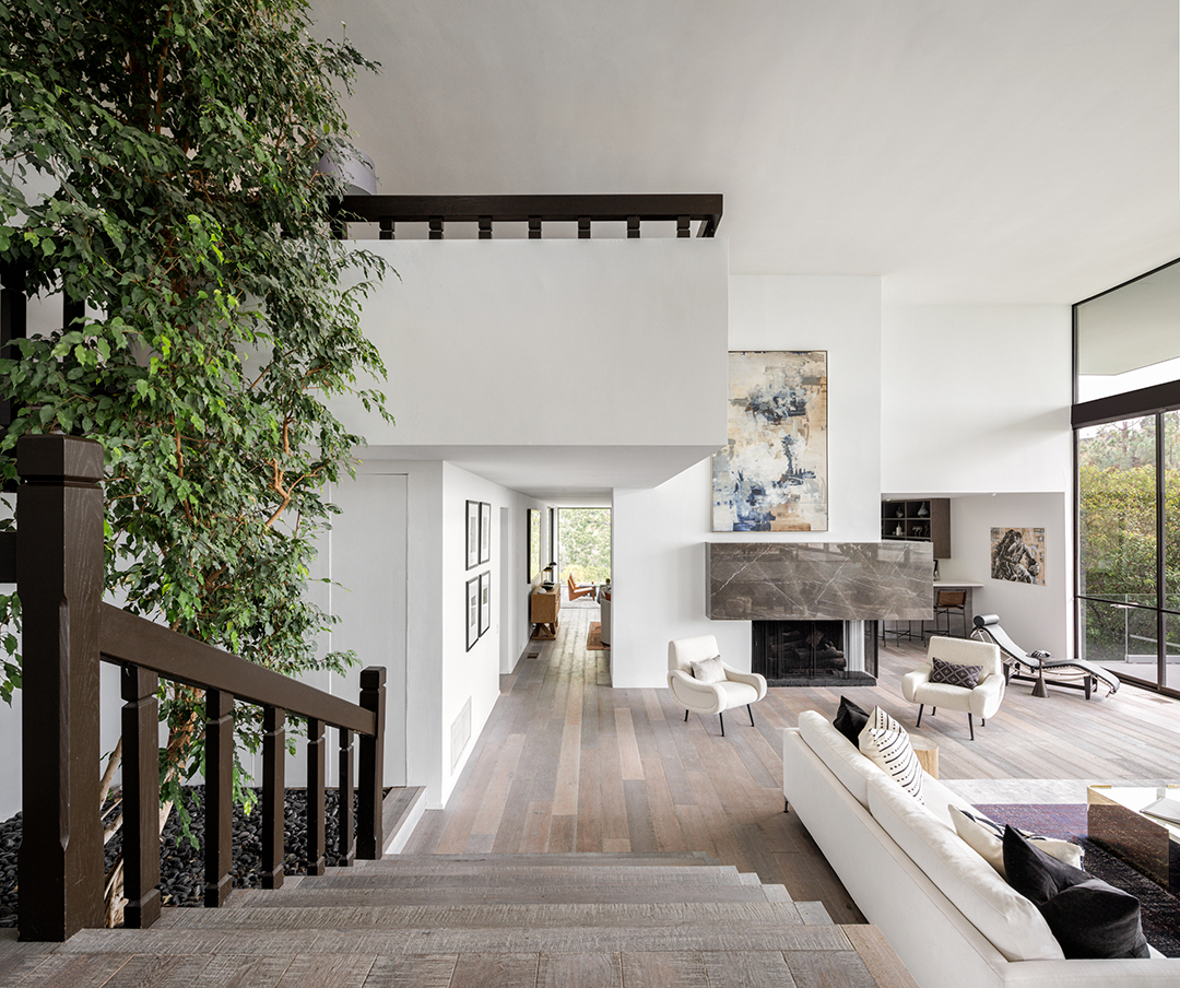 David Spade Launches His Beverly Hills Home Onto The Market For 20m Stairs