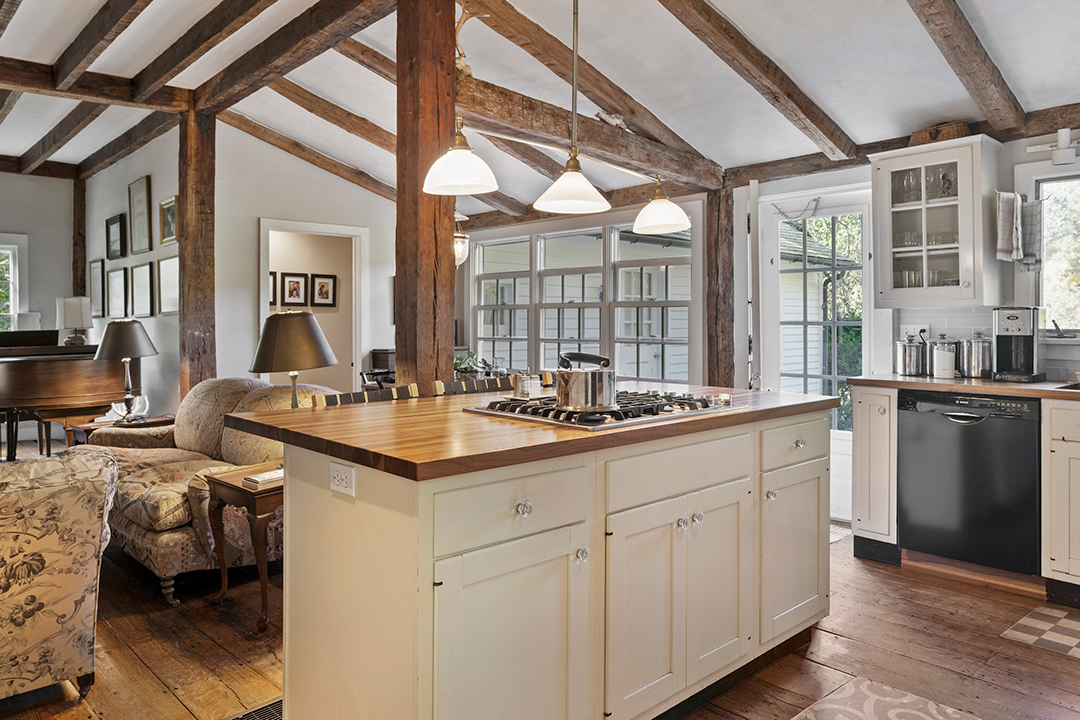 Explore A Charming Connecticut Colonial On 8 Acres Seeking 2 2m Kitchen B