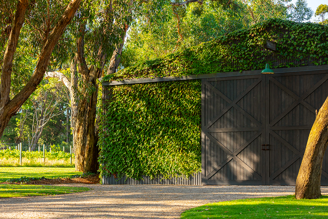 Tour A Mesmerizing Modern Farmhouse In Australia Newly Listed For 19 9m P