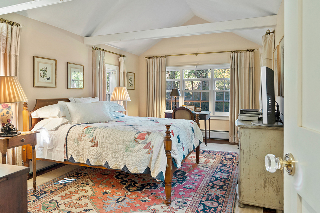 Explore A Charming Connecticut Colonial On 8 Acres Seeking 2 2m Bedroom C