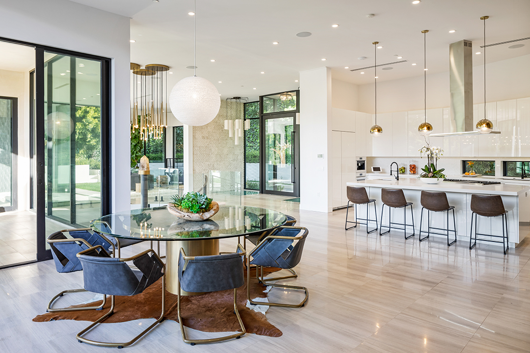 Brooklyn Beckham Nicola Peltz Beverly Hills Mansion 7