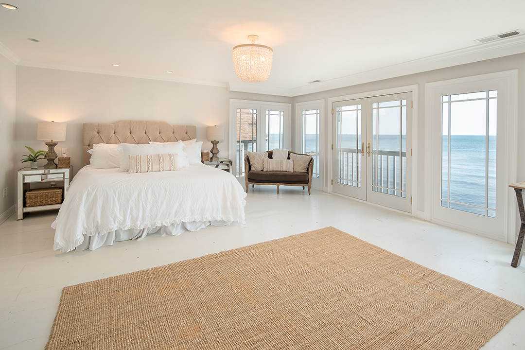 Its Easy To Fall In Love With Connecticut At This 4m Fairfield Beach House M