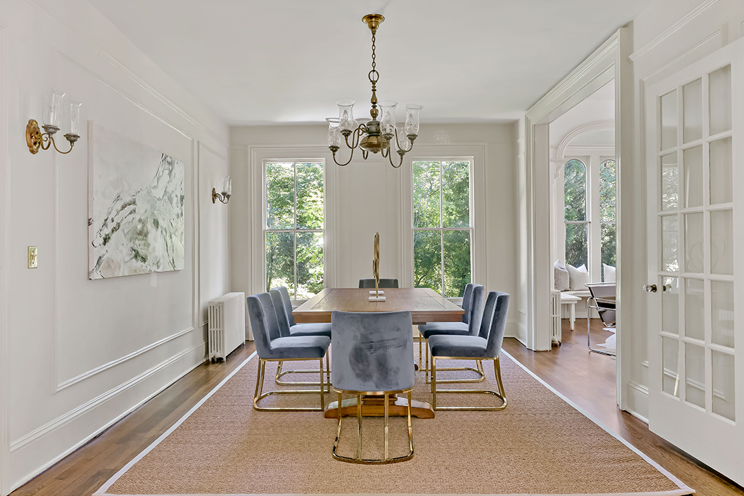 Victorian Home With A Carriage House Hits The Market In Chappaqua Ny H