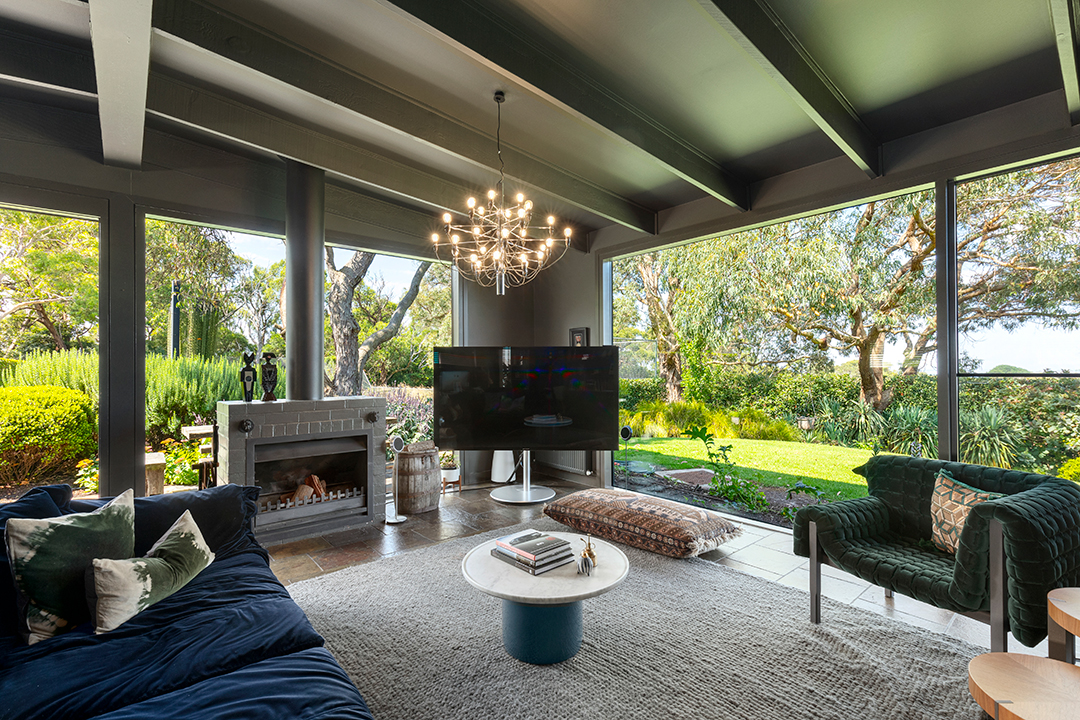 Tour A Mesmerizing Modern Farmhouse In Australia Newly Listed For 19 9m E