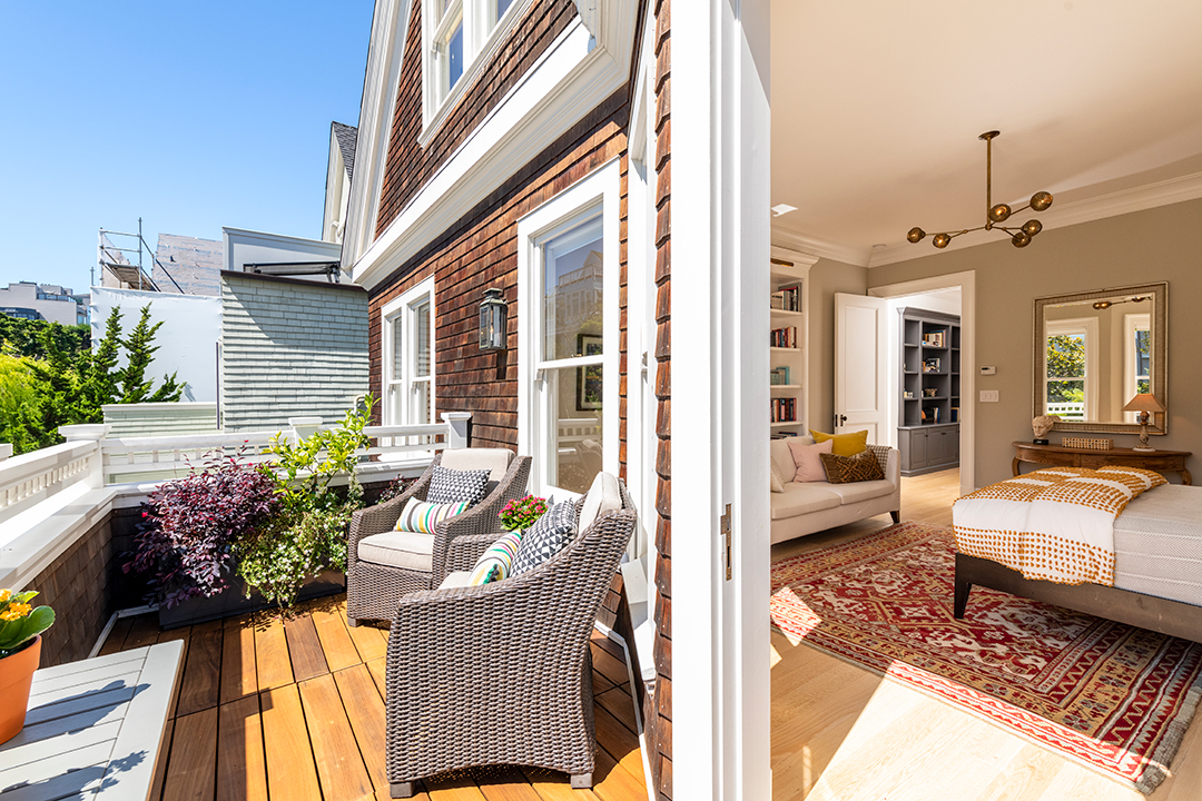 San Fran And Hamptons Vibes Meet In This 15 5m Pacific Heights Townhouse Balcony B