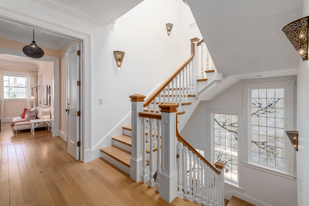 San Fran And Hamptons Vibes Meet In This 15 5m Pacific Heights Townhouse Stairs
