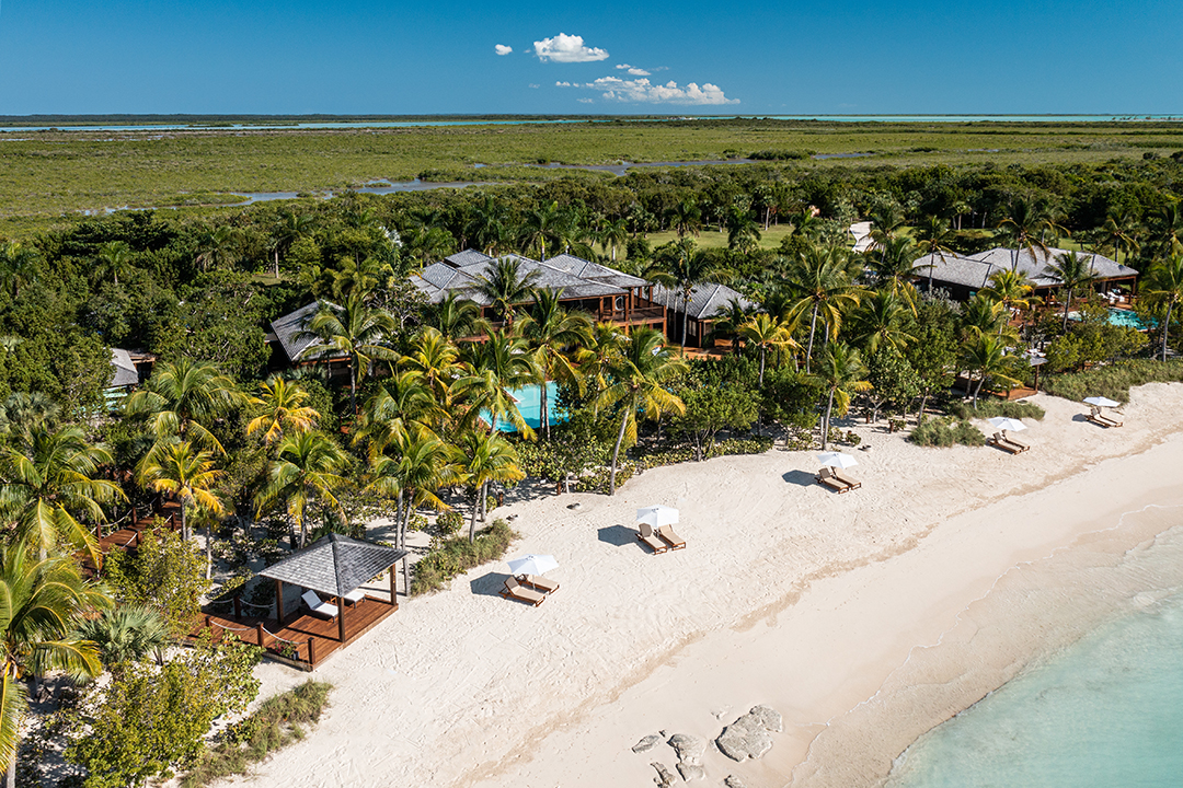 Bruce Willis Former Beachfront Escape In Turks Caicos Lists For 37 5m Aerial