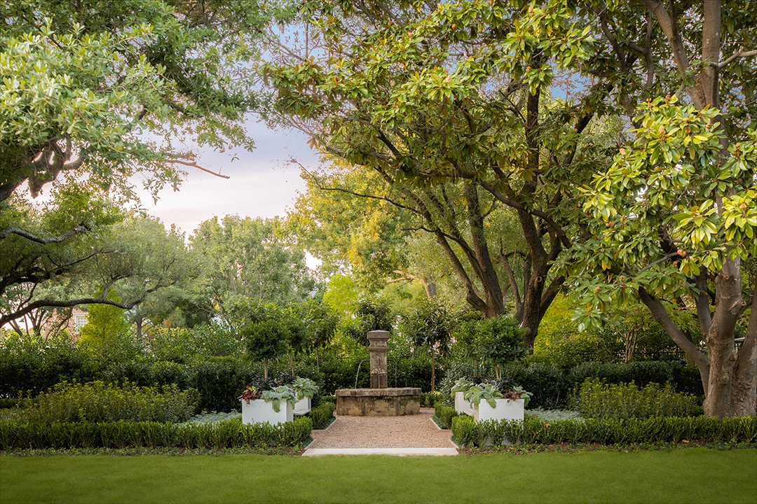 The Kips Bay Dallas Decorator Showhouse 2021 Lists For 11m 5138 Deloache Ave 71