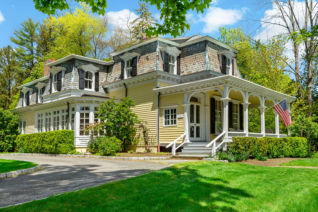 Victorian Home With A Carriage House Hits The Market In Chappaqua Ny B