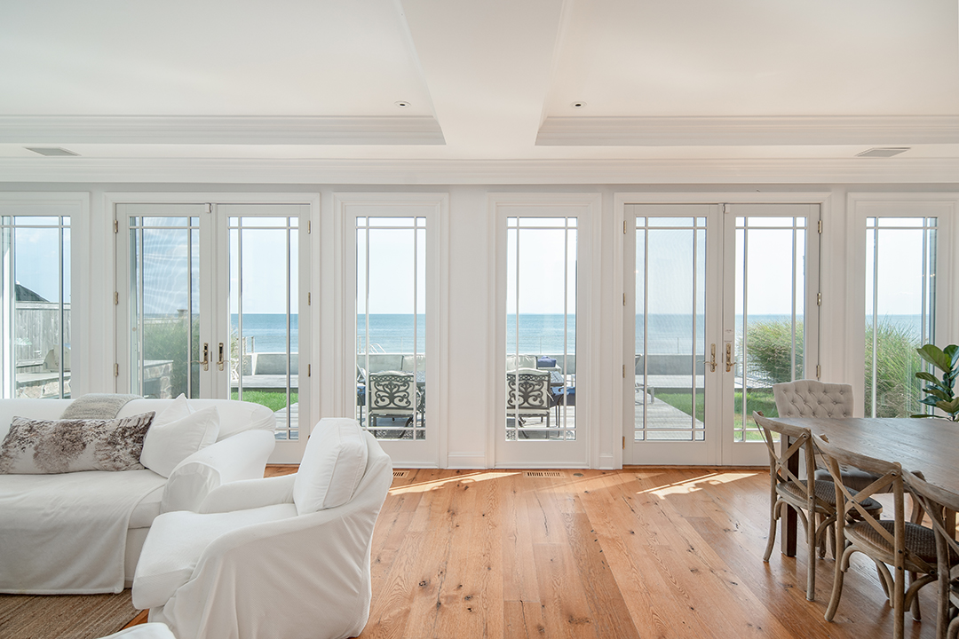 Its Easy To Fall In Love With Connecticut At This 4m Fairfield Beach House J