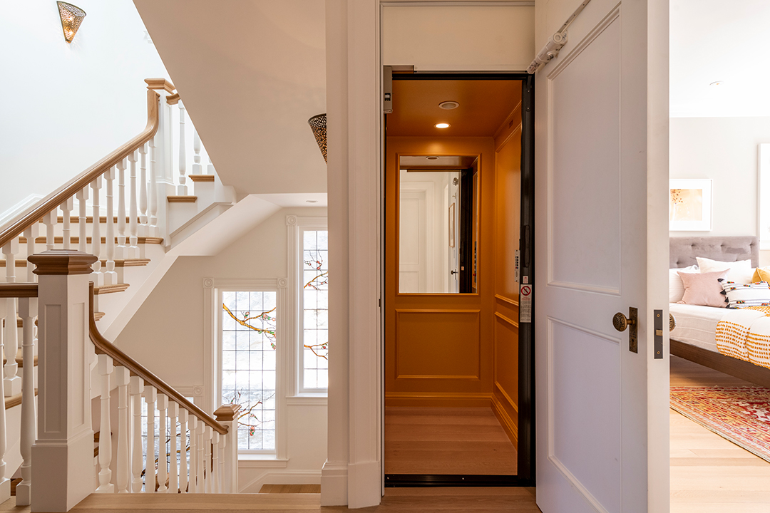 San Fran And Hamptons Vibes Meet In This 15 5m Pacific Heights Townhouse Elevator