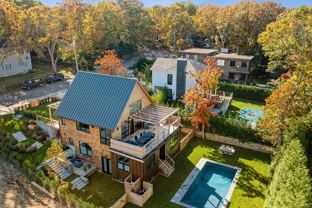 6 Gorgeous Hamptons Rentals At All Different Price Points 9gullrockrd Sagharborvillagenewyork Barbara Lobosco Douglaselliman Photography 108061450 High Res