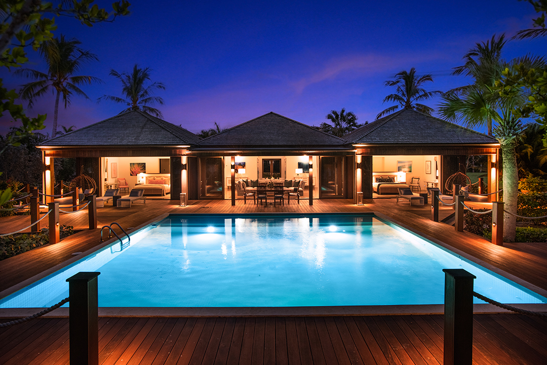 Bruce Willis Former Beachfront Escape In Turks Caicos Lists For 37 5m Villa 2 11 Retouch