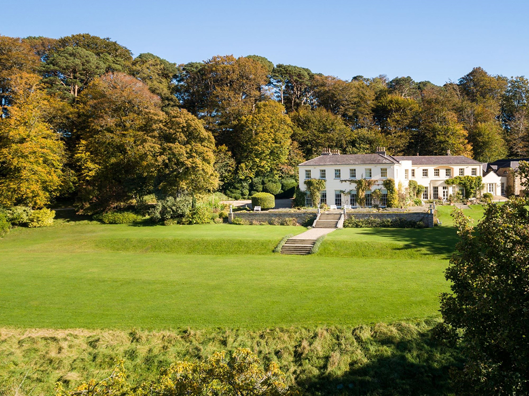 Tour Famed Musician Chris De Burghs 27 Acre Estate In Ireland Seeking 10 8m Bushey Park 7 2 3