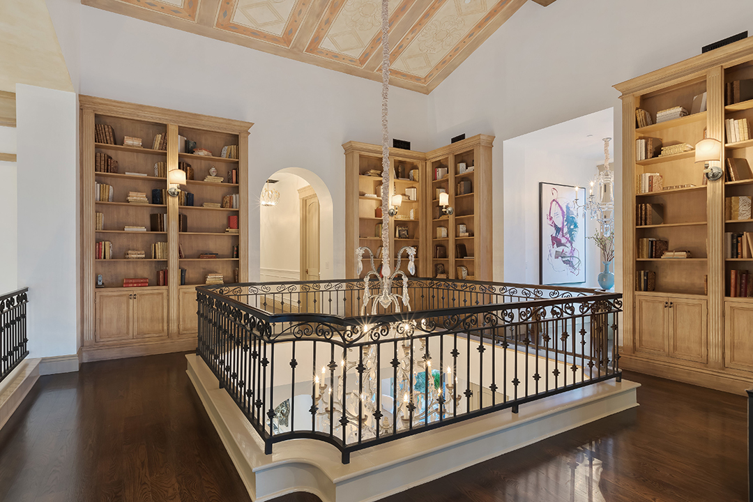 Britney Spears Former Beverly Hills Home Is Up For Sale Asking 6 7m 17