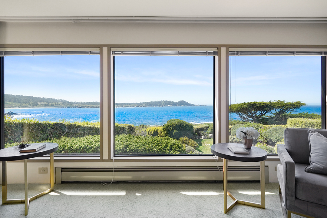 Betty White Carmel California Oceanfront Home 12
