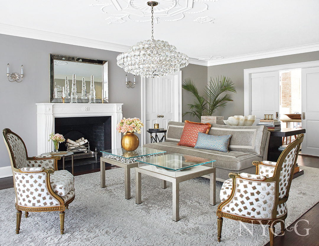 Hickory Chair Sofa And Antique Chairs