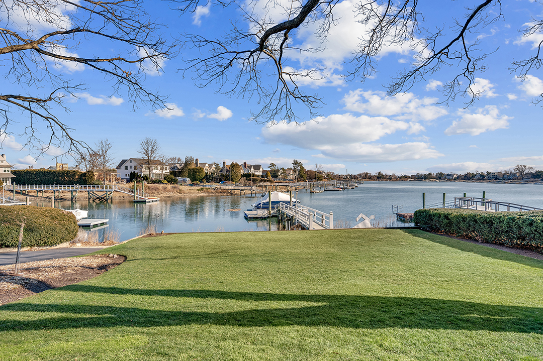 Grammy Winner Nile Rodgers Waterfront Westport Home 10