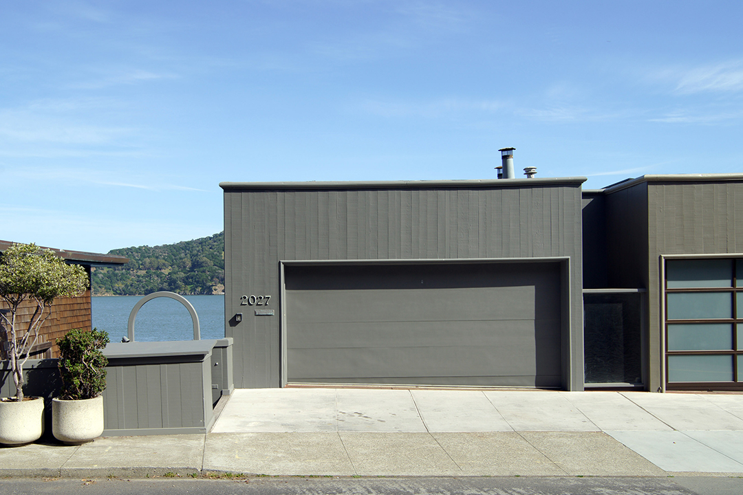 Bay Area Waterfront Retreat With Unique Architecture Looks For 3 7m Exterior B