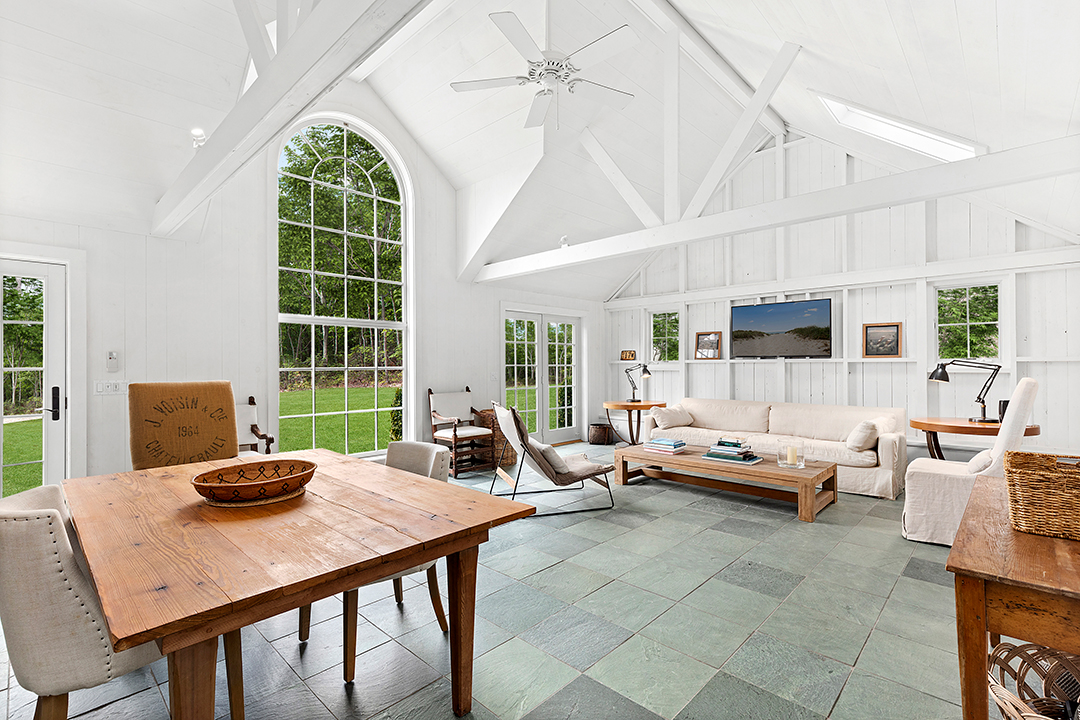 10 Roberts Lane East Hampton Farmstead 21