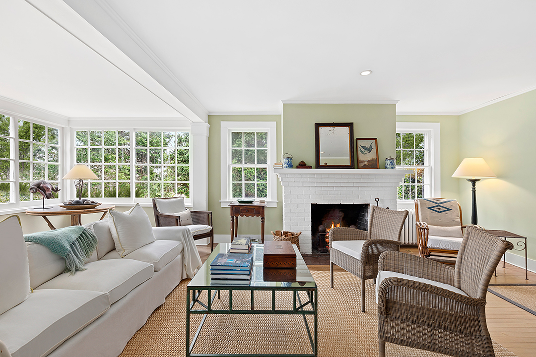 10 Roberts Lane East Hampton Farmstead 6