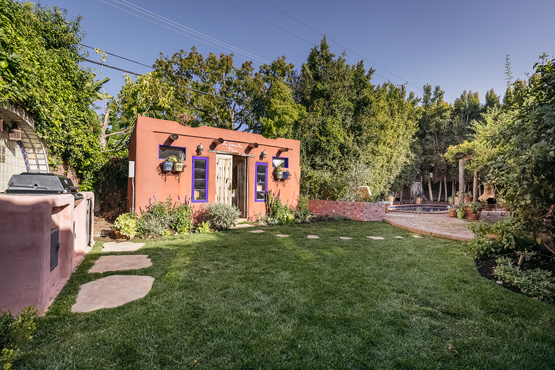 Actor Wyatt Russell Studio City La Home Lists With High Interest 4342 Bakman 26