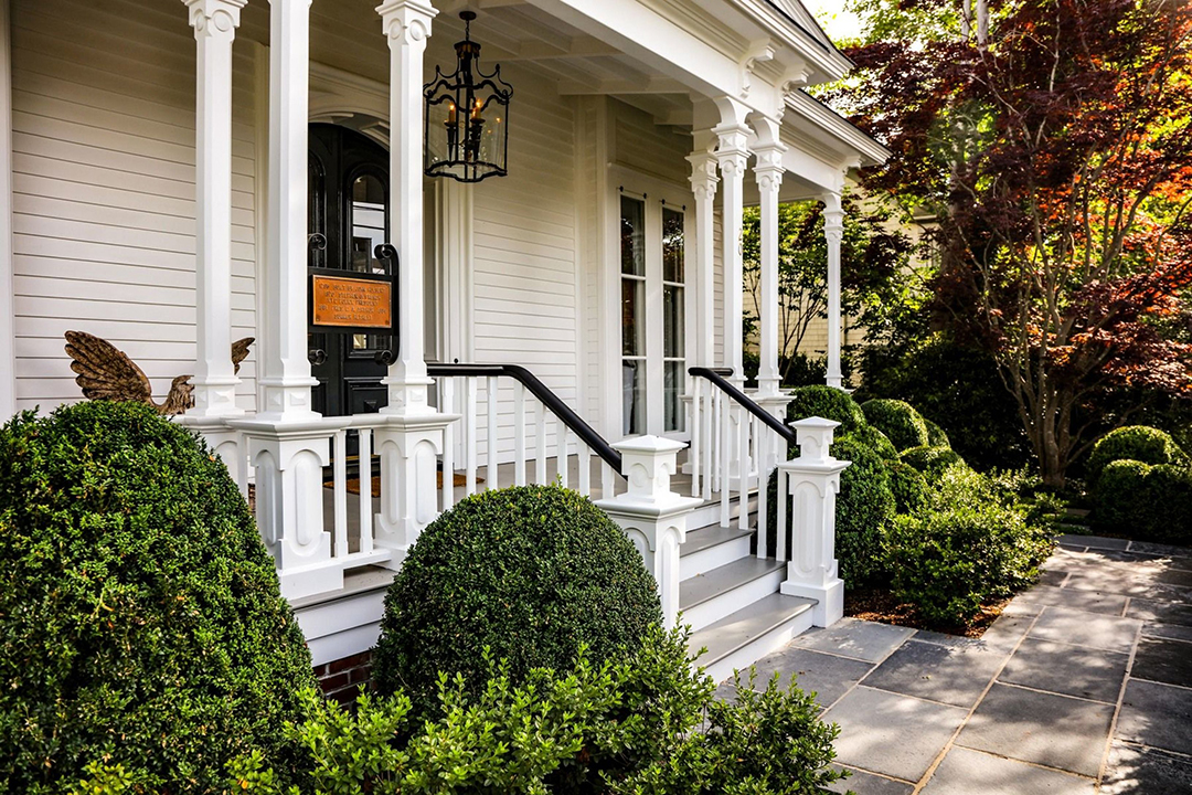 18th Century Sag Harbor Stunner Redesigned By Steven Gambrel Lists For 13 5m Entry B