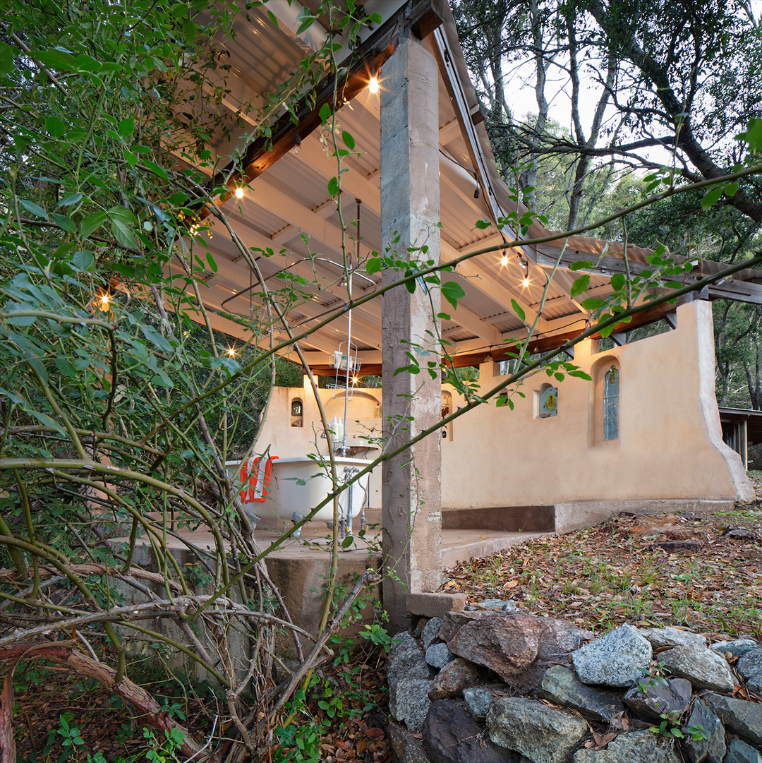 Mickey Muennig Michele Muenning Caretakers Cottage 9