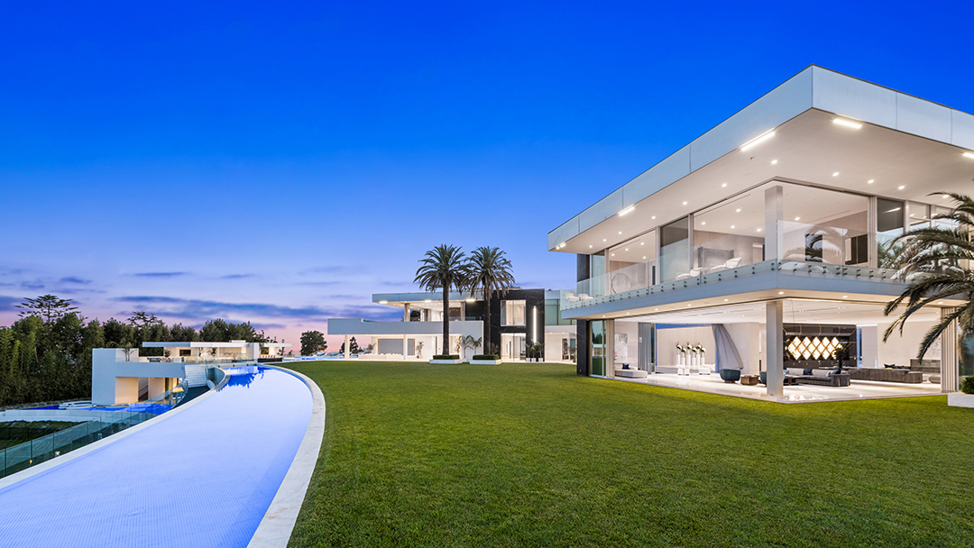 Fashion Nova Founder Picks Up Bel Air Megamansion Angeles 5