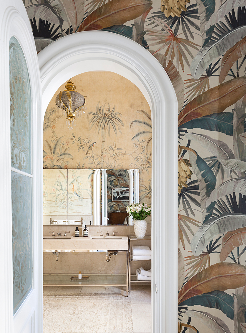 Director Baz Luhrmanns Daring And Colorful Gramercy Park Townhouse Seeks 20m Bathroom Entry