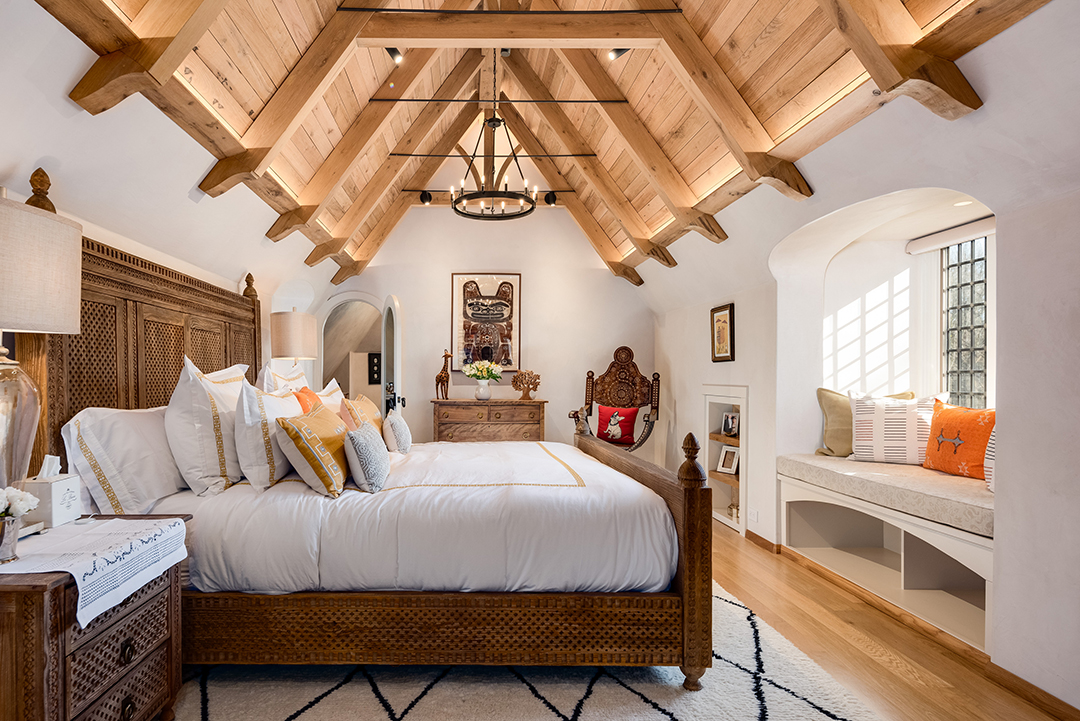 Updated Circa 1935 Tudor 20 Minutes From Nyc Seeks 6m N