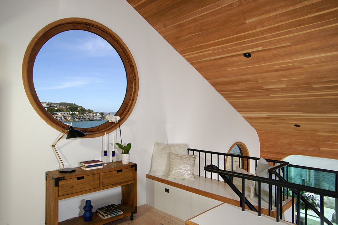 Bay Area Waterfront Retreat With Unique Architecture Looks For 3 7m Window