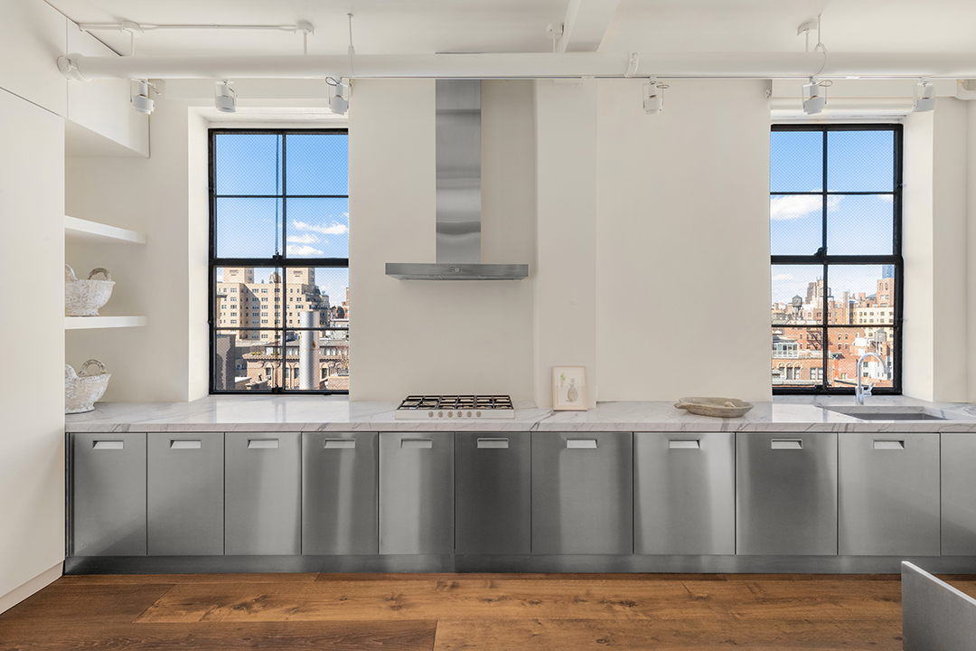 Dazzling Greenwich Village Penthouse Renovated By Famed Designer Giancarlo Valle Lists For 10 25m E