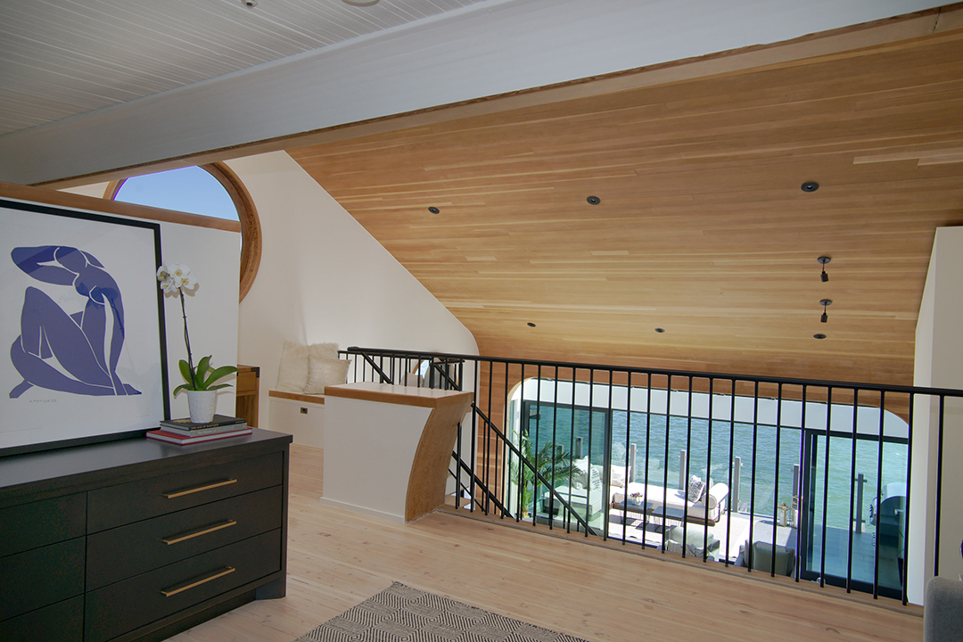 Bay Area Waterfront Retreat With Unique Architecture Looks For 3 7m Loft