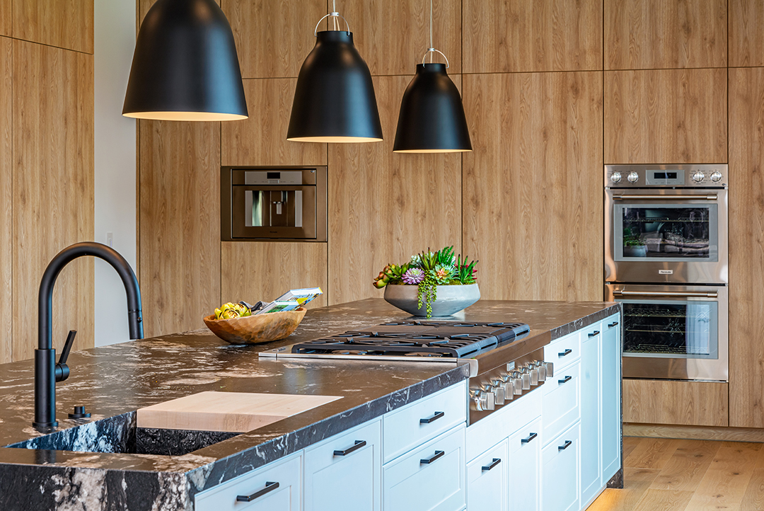 La Rams Head Coach Picks Up A Hidden Hills Contemporary Farmhouse For 14m B