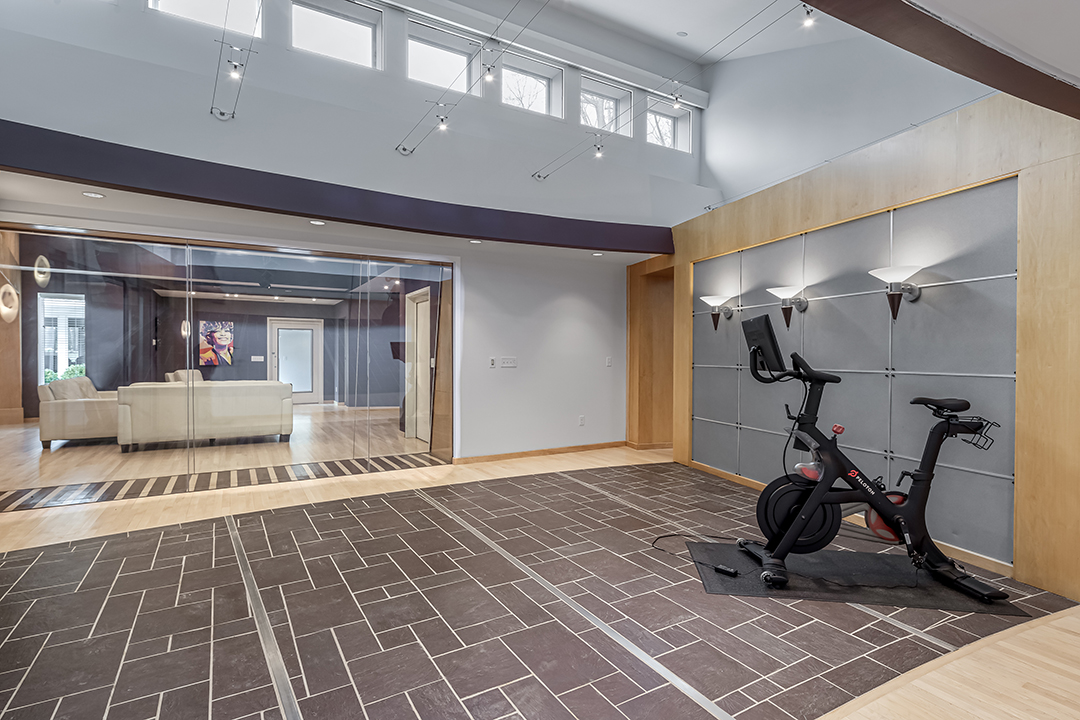 Whitney Houston Former Oak Knoll Guest House 1