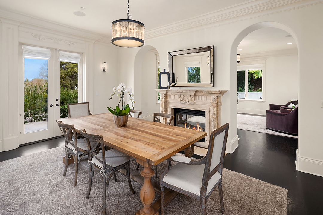 Russell Wilson And Ciaras Extraordinary Lakefront Home Near Seattle Seeks 36m Q